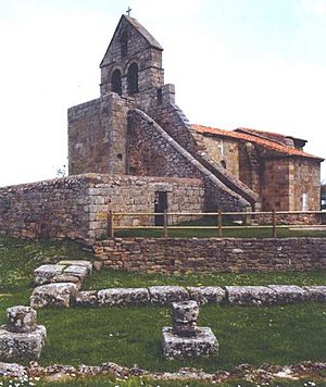Archivo:Iglesia de Sta. Mª de Retortillo