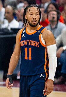 Jalen Brunson 2023 (cropped).jpg