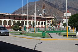 Plaza de armas de Canta. Lima.jpg