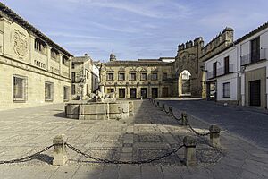 Archivo:Plaza del Pópulo