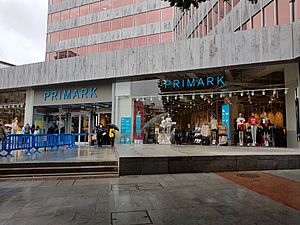 Archivo:Primark Bilbao