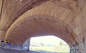 Archivo:Puente Fosil o de Guadalmansa