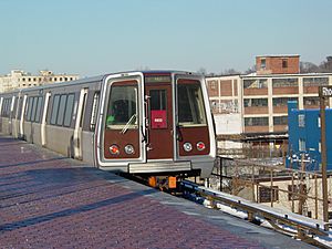 Archivo:Rhode Island Avenue-Brentwood Station