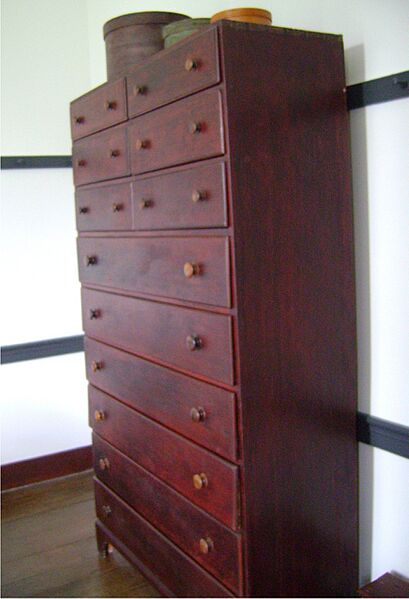Shaker cabinet
