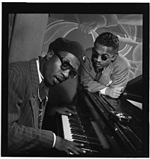 Archivo:Thelonious Monk and Howard McGhee, Minton's Playhouse , Sept 1947 (Gottlieb 10248)