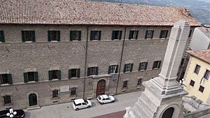 Archivo:Università della Repubblica di San Marino - Dipartimento di Studi Giuridici, 16, 47890 Città di San Marino, San Marino - panoramio
