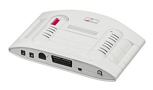 Archivo:Amstrad-GX4000-Console-BR