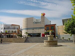 Archivo:Ayuntamiento de Cobeña