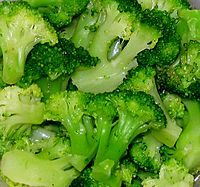 Archivo:Broccoli in a dish 2