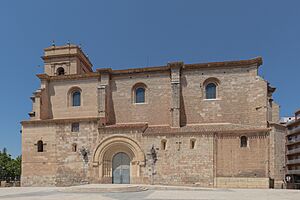 Archivo:Catedral de San Juan Bautista, Albacete, España, 2022-07-12, DD 11