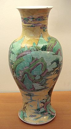 Archivo:Early Kangxi vase