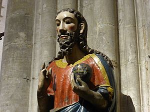 Archivo:El Salvador, escultura de piedra policromada, hacia el siglo XIII, Catedral de Oviedo, Asturias, España