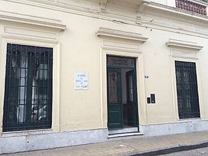Archivo:Fachada de la Academia de Ciencias y Artes de San Isidro