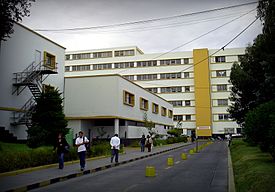 Archivo:Hospital General de Arequipa