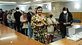 María José Sáenz de Buruaga votando en la votación en Cantabria de el XX Congreso Nacional