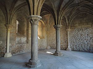 Archivo:Monasterio de Santa María de Monsalud - Sala capitular