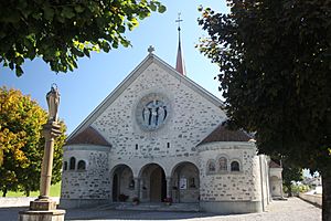 Archivo:Notre-Dame Echarlens Oct 2010