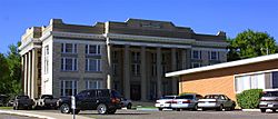 Pecos county courthouse.jpg