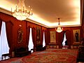 Salón con los retratos de los Reyes. Teatro Real. Madrid