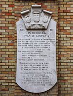 Archivo:Zaragoza - Mercado Central - Placa a Juan de Lanuza