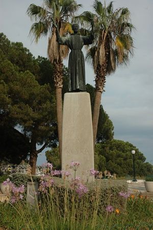 Archivo:Blanes - Monument a Joaquim Ruyra