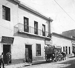 Archivo:Buenos Aires - Jabonería de Vieytes calle México 1506