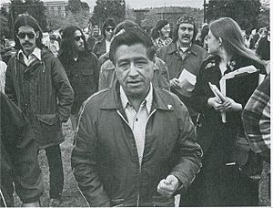 Archivo:Cesar chavez visita a colegio cesar chavez