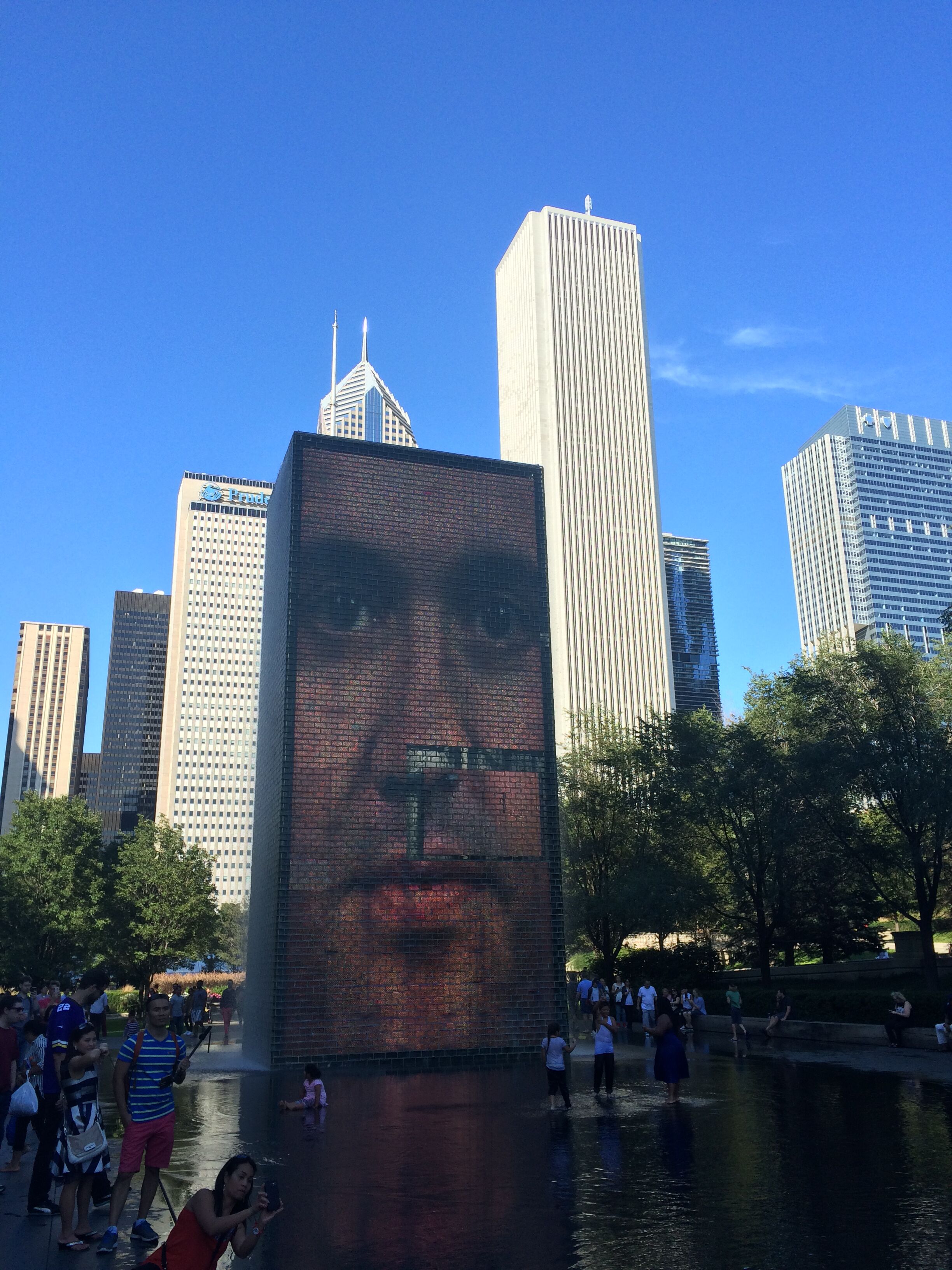 Chicago - -i---i- (29163056363).jpg