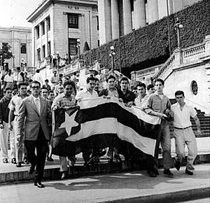 Archivo:Directorio Revolucionario Jose Antonio Echevaria, juan-pedro-carbo. University of Havana, Cuba