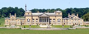 Archivo:Holkham hall south face