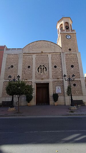 Archivo:Iglesia de Los Dolores (Murcia). Fachada