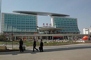Archivo:Kunming Railway Station
