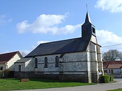 Noyelles-lès-Humières église.jpg