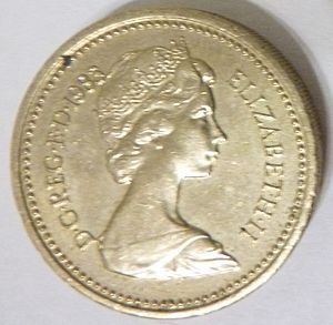 One Pound 1983 reverse.jpg