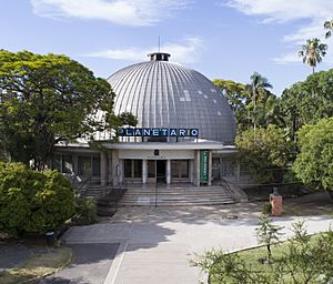 Archivo:Planetario 2