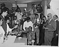 Raúl Leoni votando en 1963