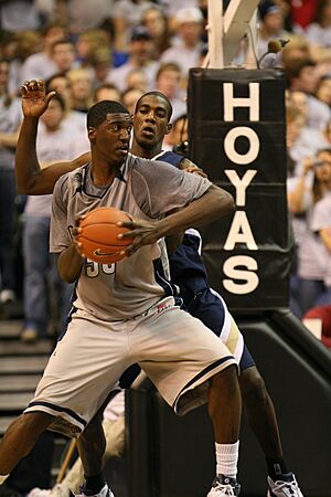 Archivo:Roy Hibbert in 2006