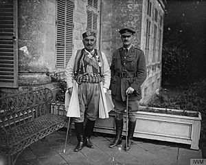 Archivo:Royal Visits To the Western Front, 1914-1918 Q4483