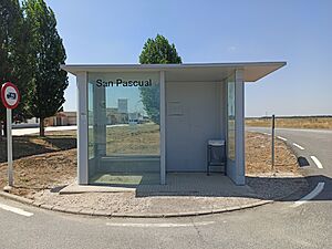 Archivo:San Pascual autobus