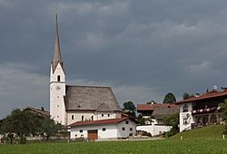 Archivo:Schwendt, Katholische Pfarrkirche Sankt Ägidius Dm64762 foto6 2017-08-03 14.49