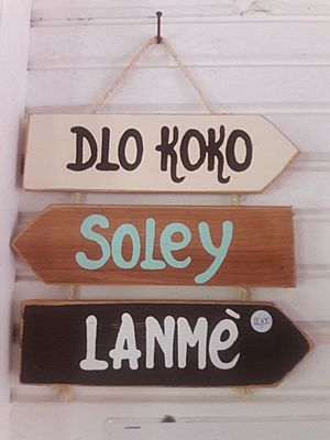 Archivo:Signs in creole in Martinique - Dlo Koko, Soley, Lanmè
