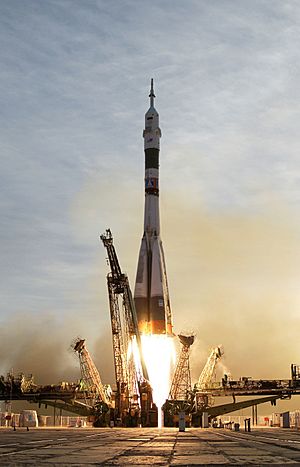 Archivo:Soyuz TMA-5 launch