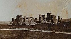 Archivo:Stonehenge 1877