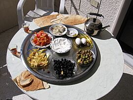 Archivo:Syrian breakfast