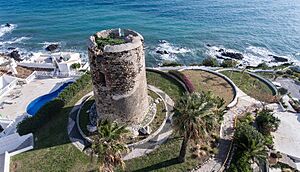 Archivo:Torre del muelle 1