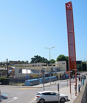 Archivo:Viladecans - Estación de ferrocarril 2