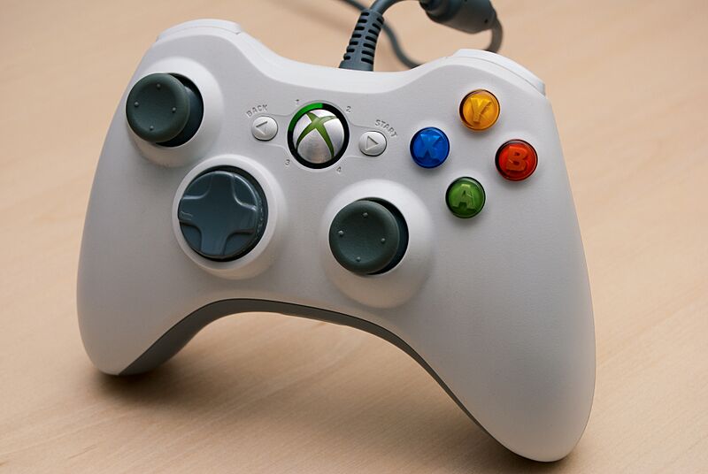 Xbox 360 wired controller 1