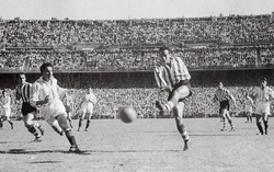 Archivo:Zarra Final Copa 1950