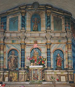 Archivo:Altar-mayor-rosales