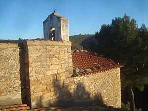 Archivo:Ermita del castillo de San Miguel de les Torrocelles (Llucena del Cid)